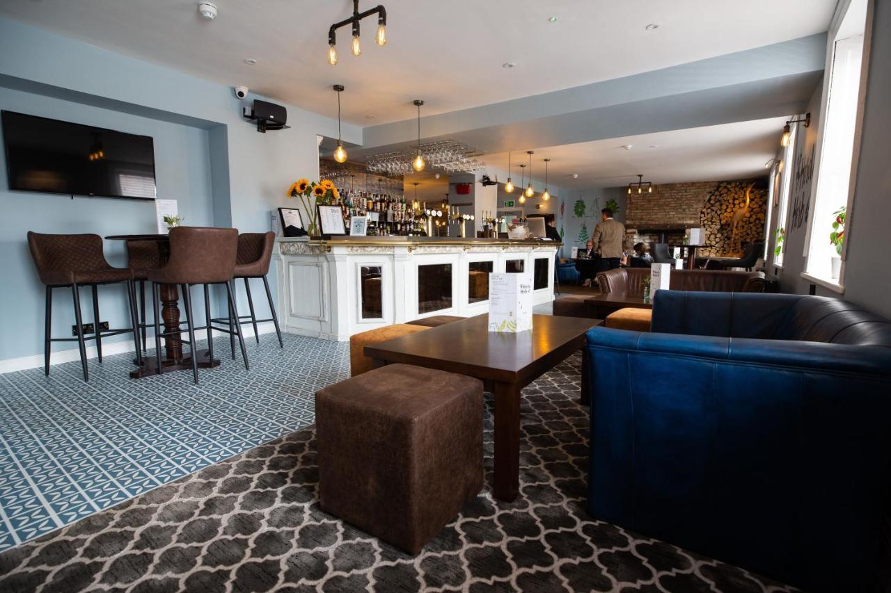 Hardwick Arms 3*